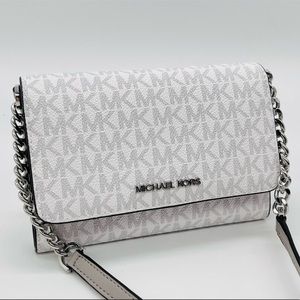 Michael Kors JST Medium MF XBody Bag